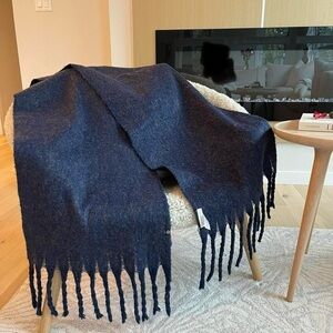 Treasure& Bond  oversized winter scarf